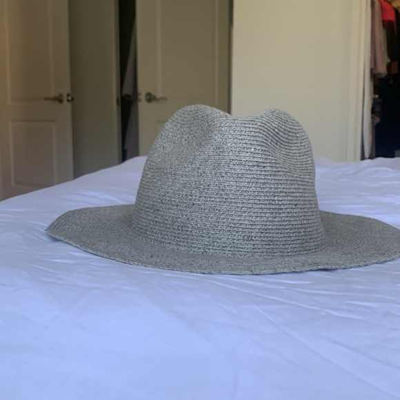 Gray hat - Picture 2 of 5